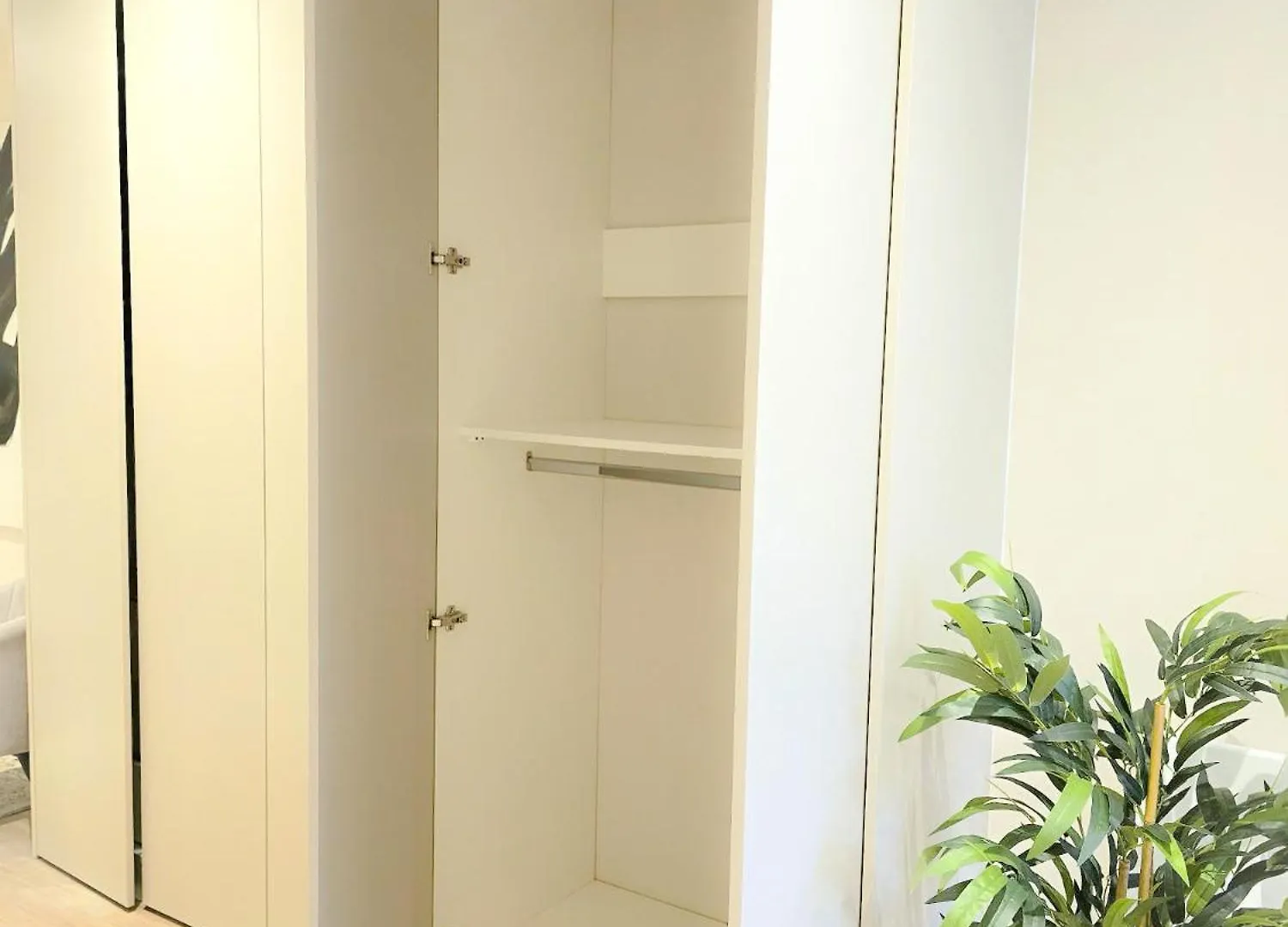 Exceptional Apartment & Gorgeous Interior & King Size Bed Leeds