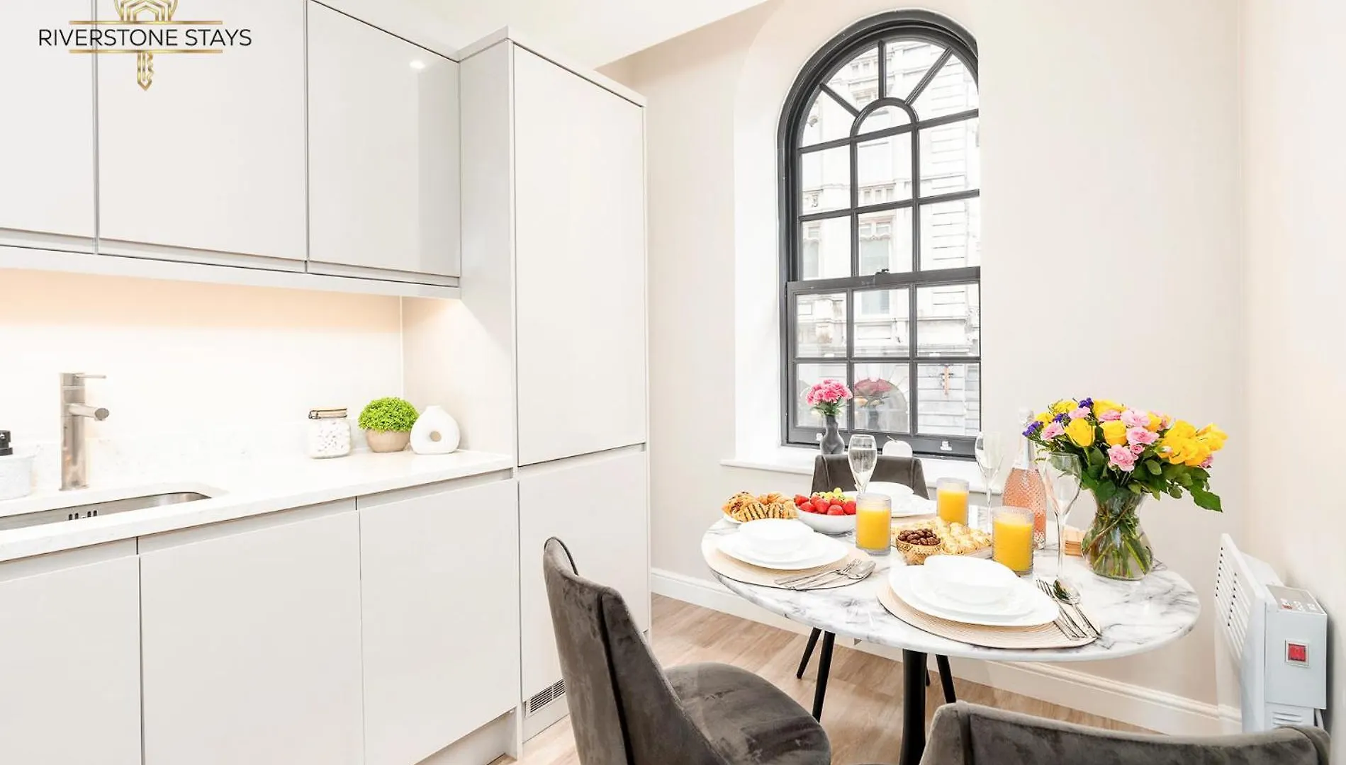 Exceptional Apartment & Gorgeous Interior & King Size Bed Leeds  Verenigd Koninkrijk
